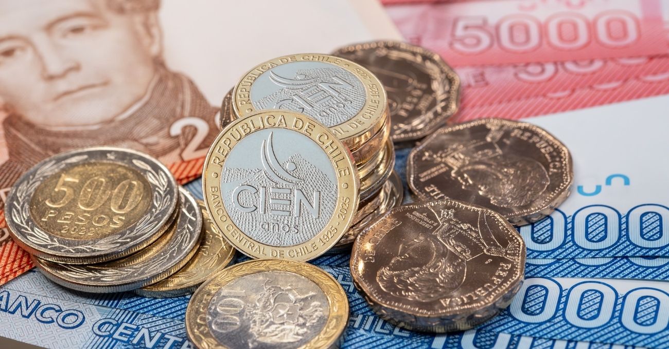 Nueva moneda chilena de $100: diseño conmemorativo por el centenario del Banco Central