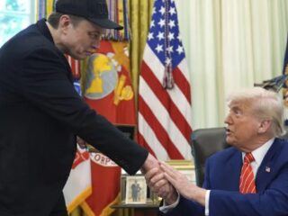 Trump lanza dura amenaza a Elon Musk: “Sin subsidios tendría que cerrar y regresar a Sudáfrica”