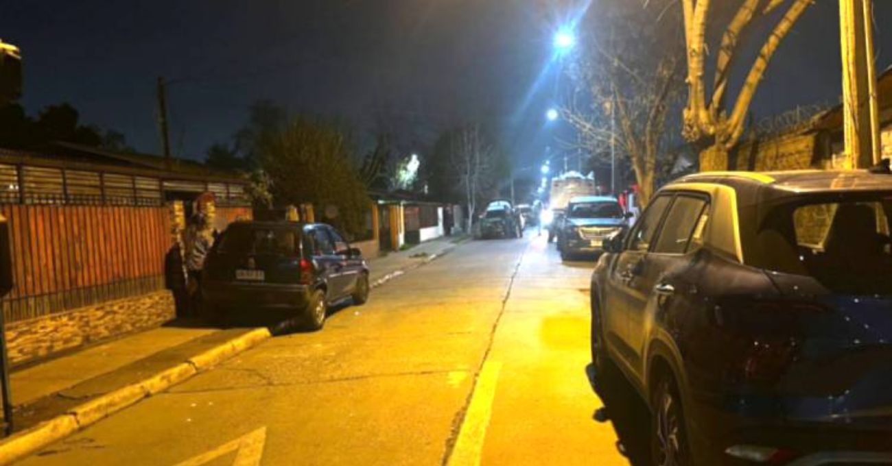 Encuentran el cuerpo de una mujer de 70 años enterrado en su vivienda de Recoleta