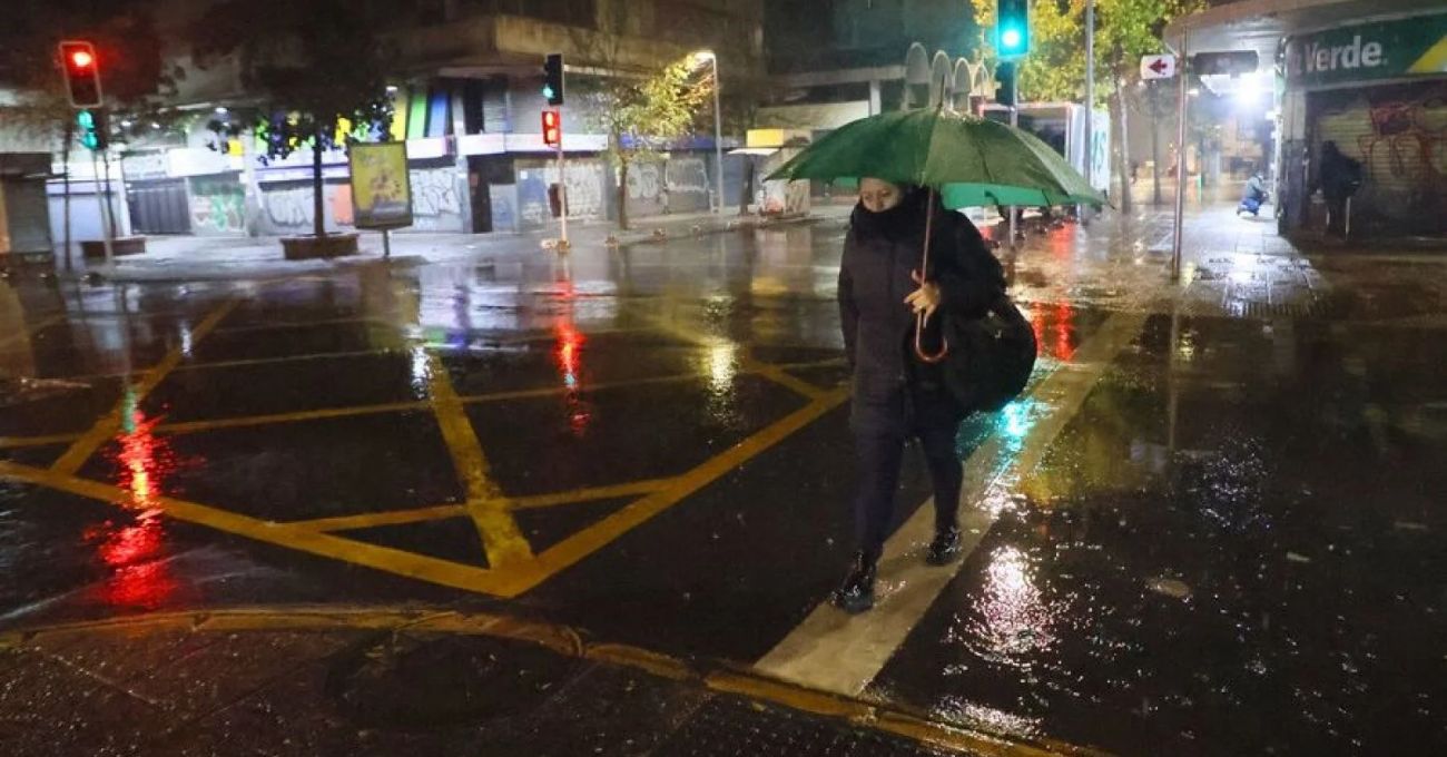 Lluvias afectarán a 12 regiones este viernes: revisa el pronóstico por zona