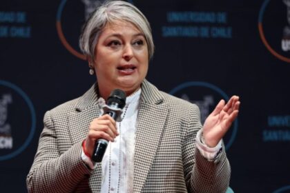 Jeannette Jara aclara polémica: Aborto libre sí estaba en su programa