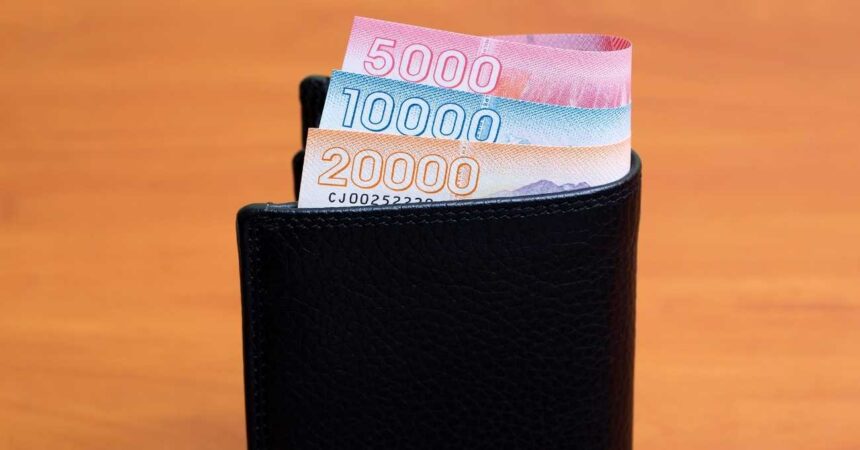 Bono Bodas de Plata: requisitos para cobrarlo y las instituciones que lo entregan