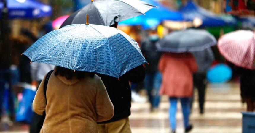 Pronóstico de lluvias para este fin de semana en Chile: regiones donde se esperan precipitaciones