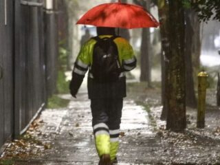 Se viene un nuevo pulso de lluvia: ¿a qué hora lloverá más fuerte en Santiago?