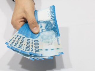 Pensionados recibirán aguinaldo de Fiestas Patrias 2025: conoce el monto y condiciones