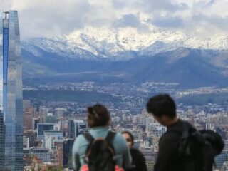 Cambio brusco en el clima de Santiago este fin de semana: pronostican nubosidad y descenso térmico
