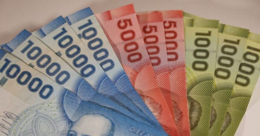 Se dispara la UF tras el IPC de julio: subirá $351 en un mes