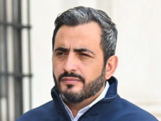 Detienen a hombre por amenazas de muerte contra el alcalde de San Bernardo, Christopher White
