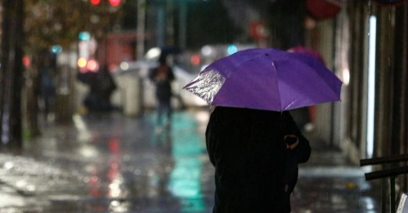 Lluvia en Santiago: horario de inicio y fin de las precipitaciones este viernes feriado