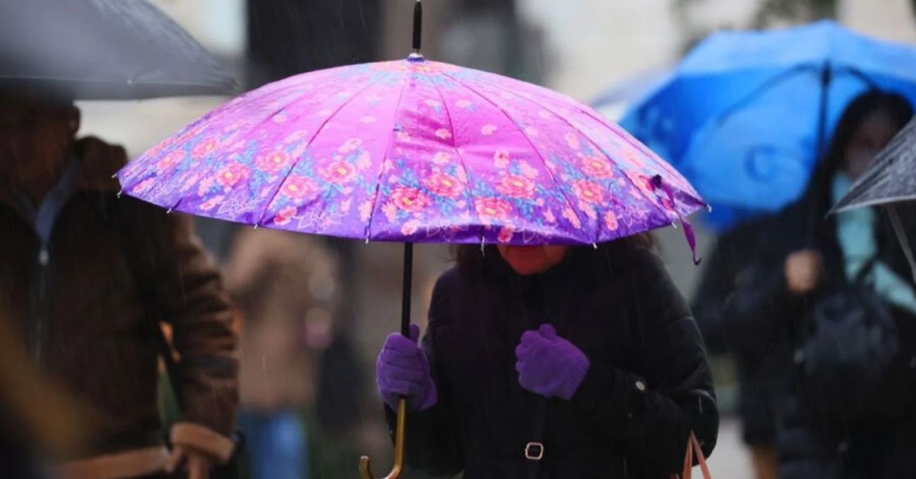 Lluvia en Santiago: hasta 10 mm de precipitaciones este viernes feriado