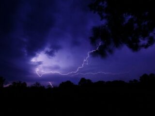 Lluvia en Santiago: anuncian tormentas eléctricas y granizos para este viernes feriado
