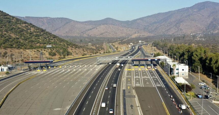"Peaje a luca" y restricción de camiones regirán en varias rutas durante el fin de semana largo
