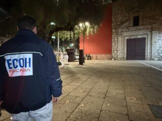 Crimen en Santiago: Hombre asesinado a disparos cerca de la Alameda y la Iglesia San Francisco
