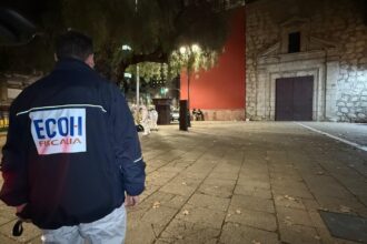 Crimen en Santiago: Hombre asesinado a disparos cerca de la Alameda y la Iglesia San Francisco