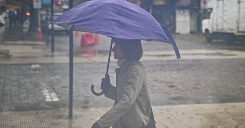 Pronóstico de lluvia para este lunes 18 de agosto: Regiones donde se esperan precipitaciones