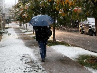 Aviso por probables nevadas en 10 regiones del país