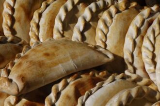 Orgullo chileno: la empanada entre los 50 mejores pasteles salados del mundo
