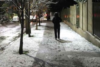 Pronostican nieve en comunas del sector oriente y suroriente de Santiago esta semana