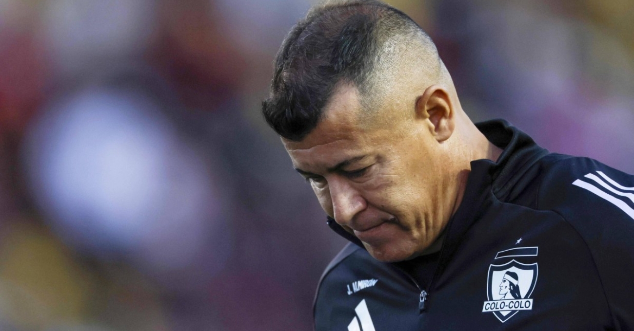 Blanco y Negro confirma salida de Jorge Almirón de Colo Colo y designa dupla interina
