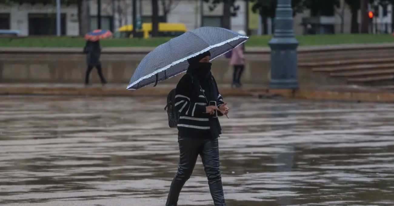 ¿Vuelve el sol? Revisa las lluvias pronosticadas para este lunes 4 de agosto en Chile