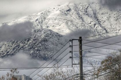 Pronostican lluvias, nieve y hasta -5°C para esta semana en la Región Metropolitana