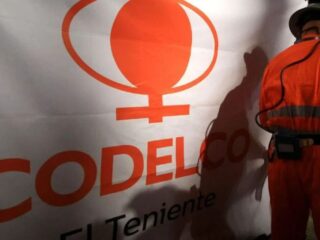 Codelco revela detalles del derrumbe en El Teniente: 5 trabajadores atrapados sin comunicación