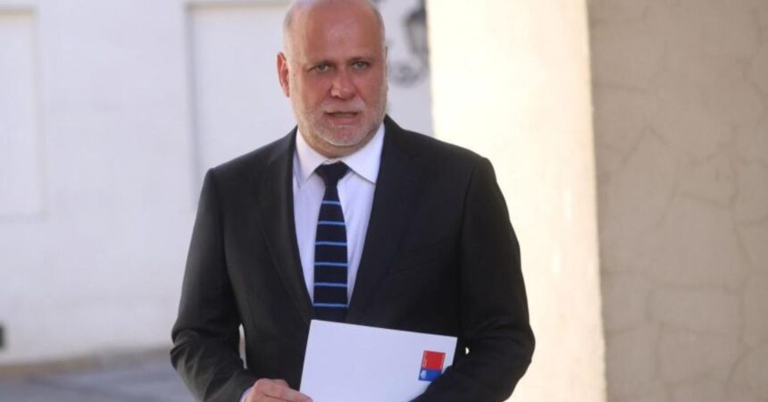 Elizalde viaja a Argentina tras "linchamiento" a hinchas de la U: "Eso es barbarie que tenemos que erradicar"
