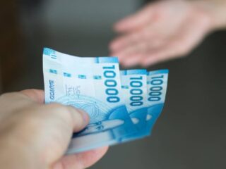 Bono Bodas de Plata: requisitos y cajas de compensación que lo entregan