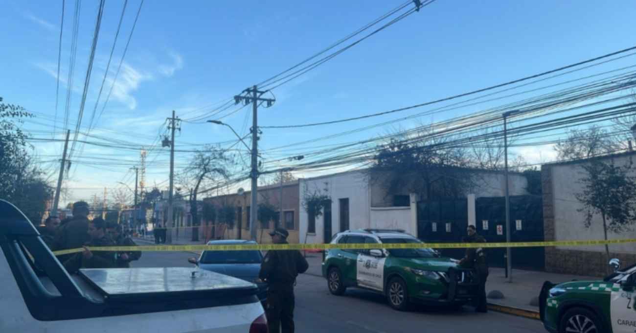 Hombre en situación de calle muere apuñalado en vía pública de Estación Central