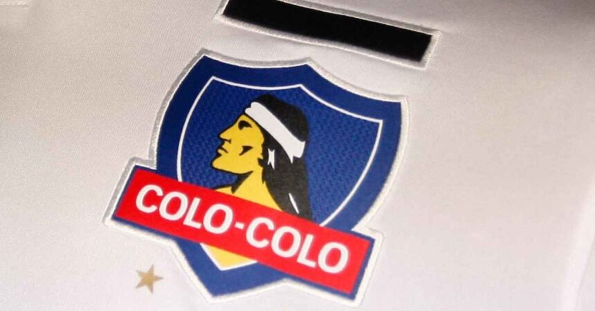 Gustavo Quinteros asoma como principal candidato: Colo Colo analiza siete nombres para la banca