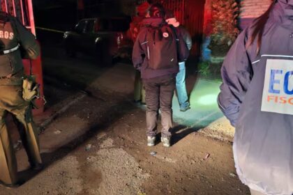 Hombre muere tras recibir un disparo en la cabeza en plaza de Puente Alto