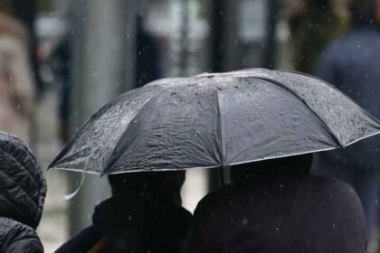 Lluvias y vientos con rachas de hasta 60 km/h: estas son las regiones con precipitaciones pronosticadas para este viernes 29 de agosto