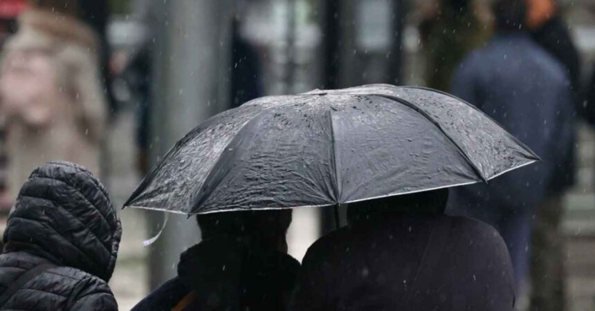 Lluvias y vientos con rachas de hasta 60 km/h: estas son las regiones con precipitaciones pronosticadas para este viernes 29 de agosto