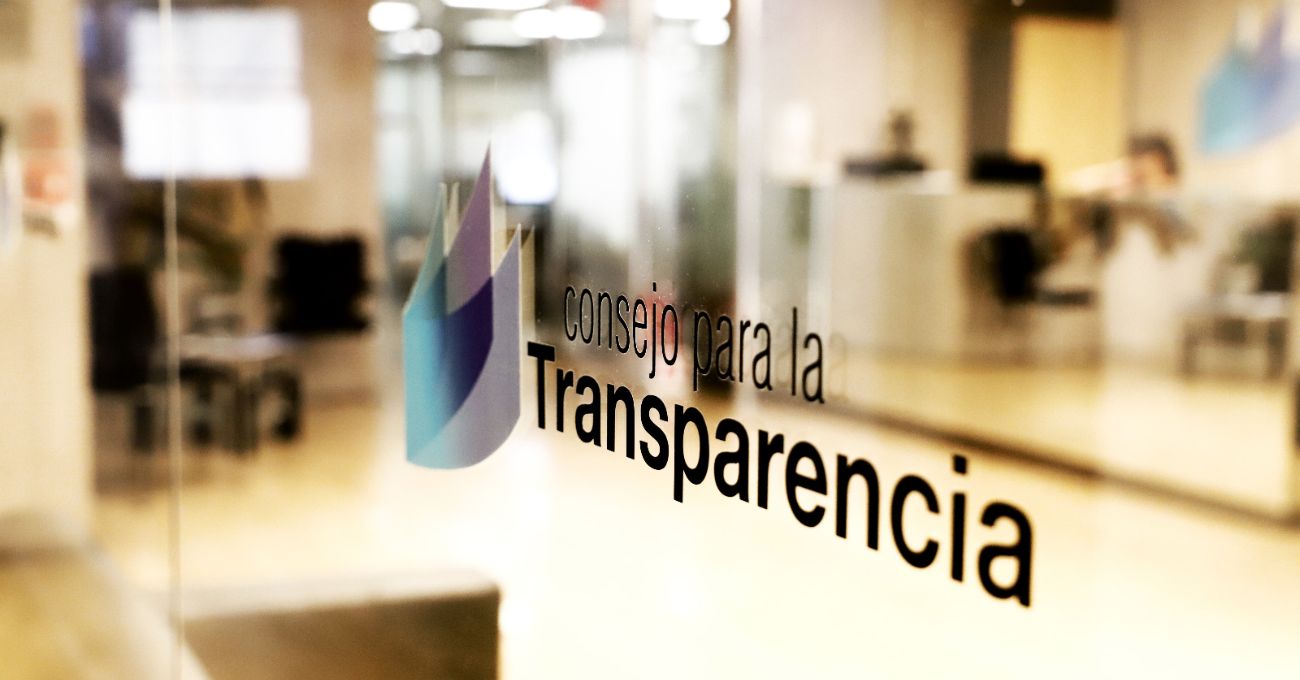 Más de 81 mil funcionarios públicos tienen múltiples contratos con el Estado: hallazgos clave del CPLT