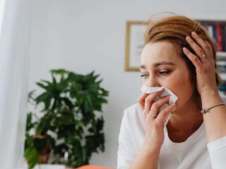 La hora ideal para ventilar la casa en primavera si sufres de alergia