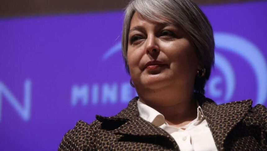 Jeannette Jara reconoce errores tras el debate presidencial