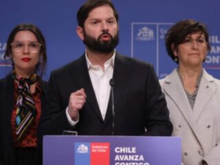 Boric celebra alza en la PGU y tres años de Copago Cero: "Estamos partiendo con fuerza este mes"
