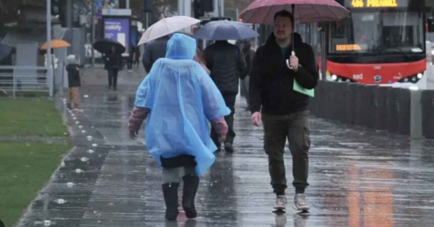 Lluvia, nieve y ráfagas de viento de hasta 50 km/h: Revisa las zonas con precipitaciones este miércoles