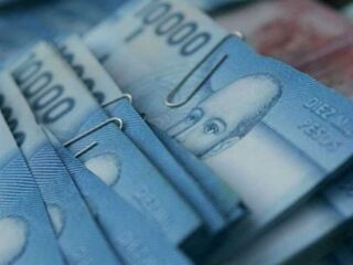 Justicia absuelve a extrabajador que recibió $165 millones por error en su sueldo: empresa lo demandó