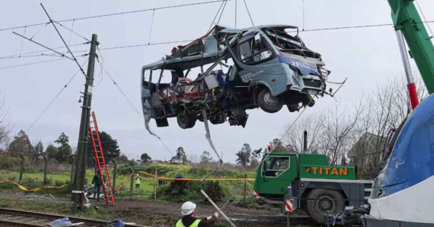 Tragedia del Biotren: 14 años de cárcel para chofer de micro que causó 8 muertes en San Pedro de la Paz