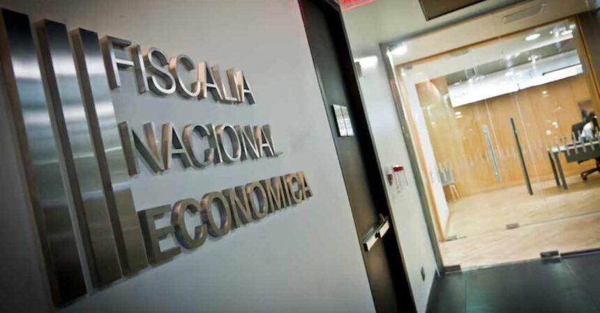 FNE acusa a 7 empresas por colusión en la centolla: piden multas por US$ 54 millones