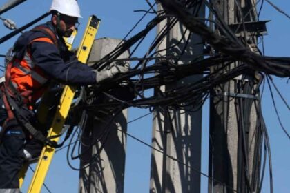 Ley Chao Cables: Primera limpieza de cableado en desuso podría tardar hasta tres años