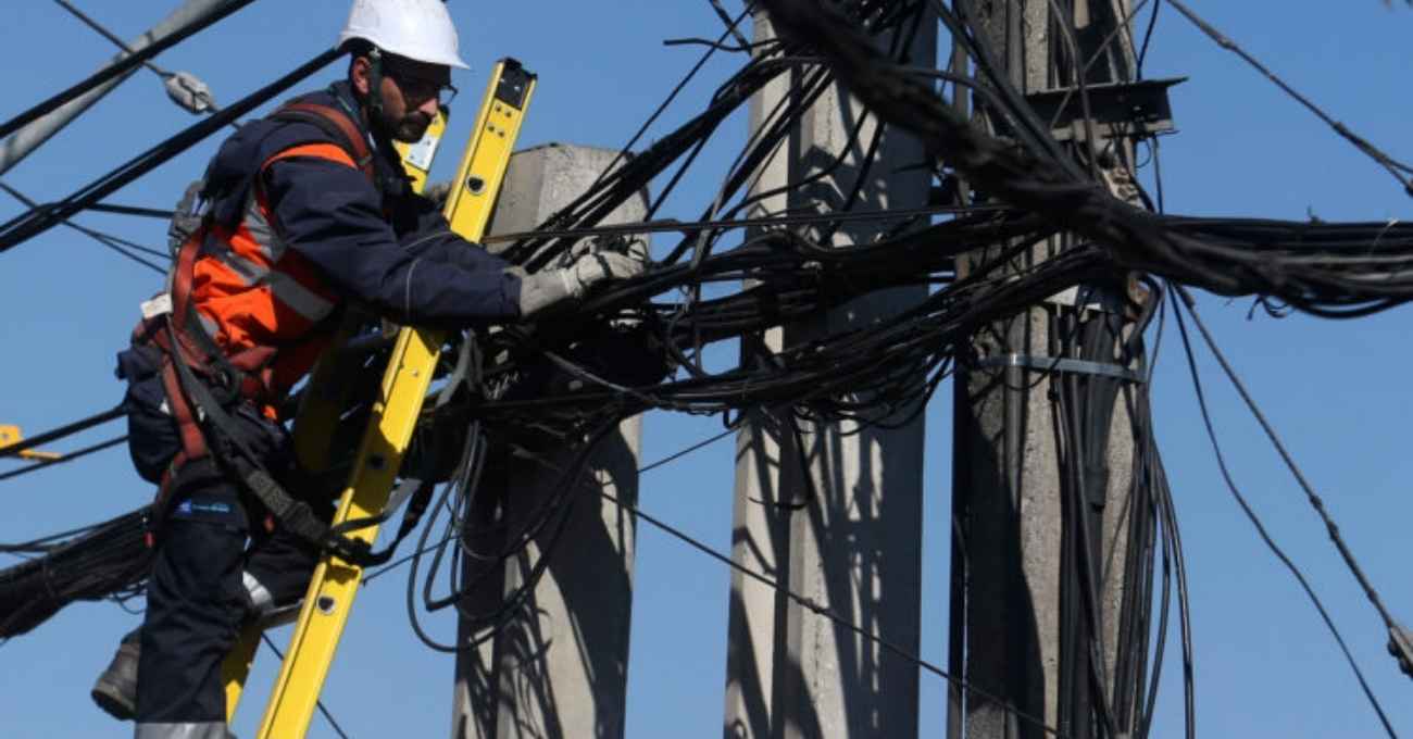 Ley Chao Cables: Primera limpieza de cableado en desuso podría tardar hasta tres años