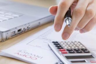 Cómo saber si estás en Dicom y consultar tus deudas en Chile: pasos y costos