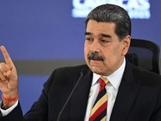 Maduro acusa despliegue militar de EEUU contra Venezuela: "Es una amenaza extravagante"