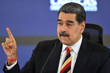Maduro acusa despliegue militar de EEUU contra Venezuela: "Es una amenaza extravagante"