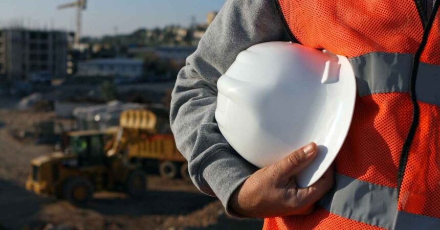 Sueldos de hasta $4 millones: Revisa las vacantes en el Ministerio de Obras Públicas