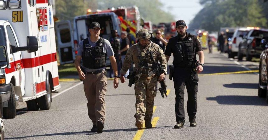 Ascienden a 5 los muertos por tiroteo en iglesia de Michigan: atacante fue abatido por la Policía
