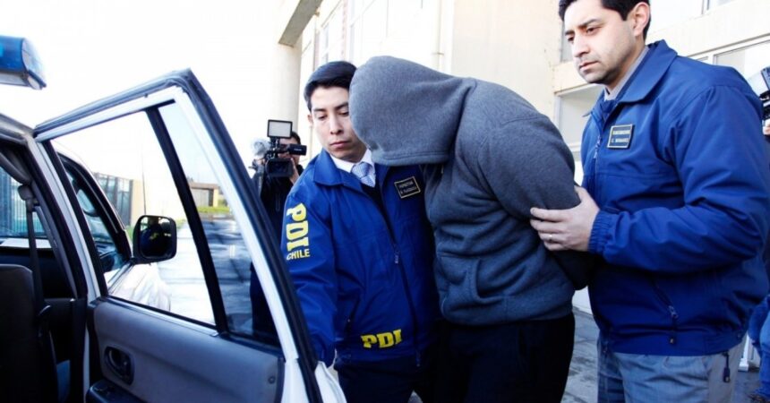 Intentaba escapar del país: Detienen en Chungará a condenado por homicidio frustrado con alerta roja de Interpol