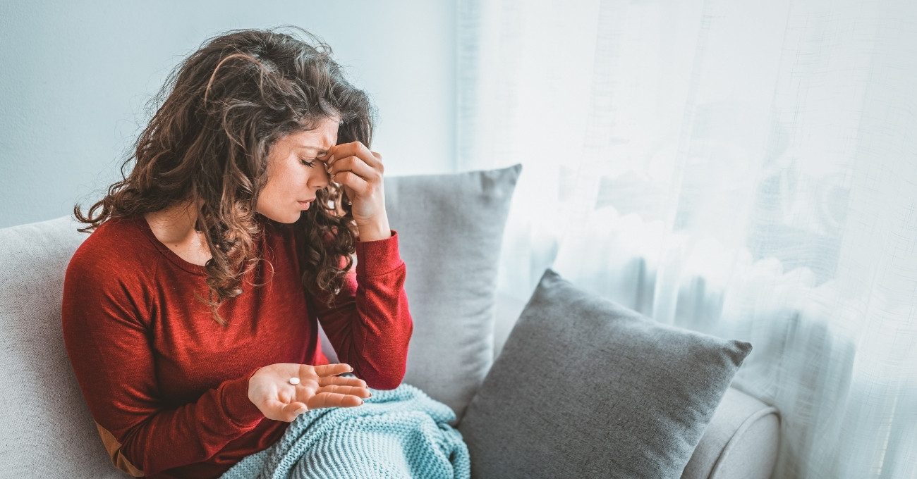 Migrañas: especialistas explican por qué afectan más a mujeres y cómo tratarlas